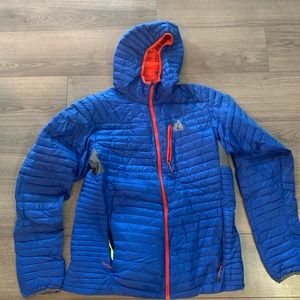 Men’s Eddie Bauer first ascent jacket